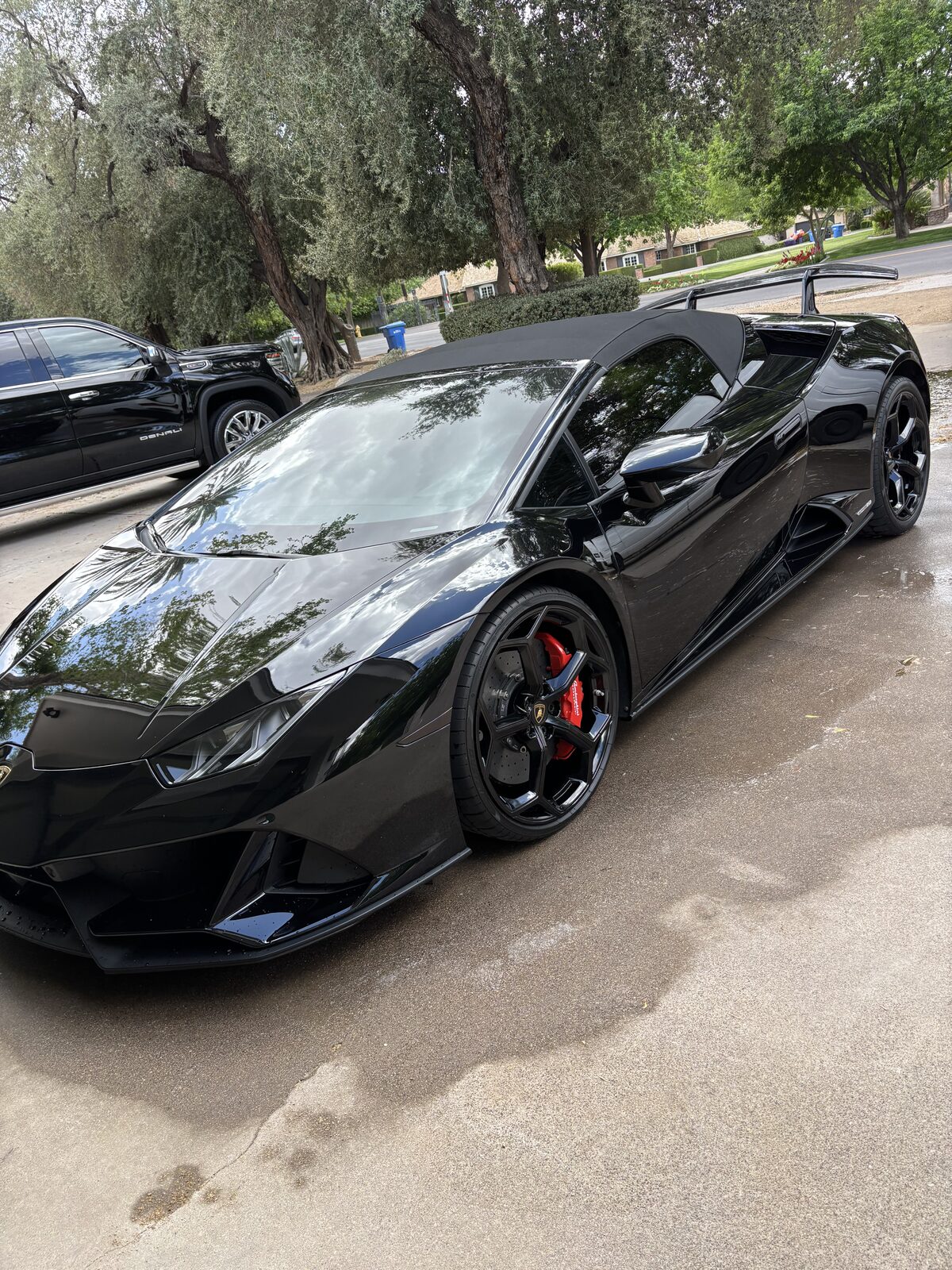 Lamborghini Huracán — Full Detail